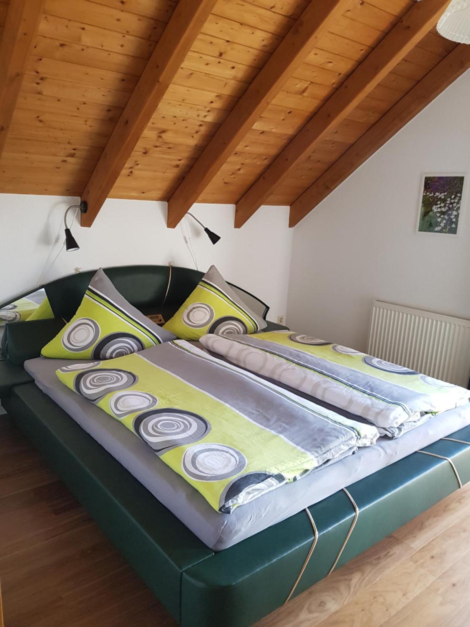 Gemuetliche Ferienwohnung Im Schoenen Erzgebirge - Wohnung Fruehling Eibenstock Esterno foto